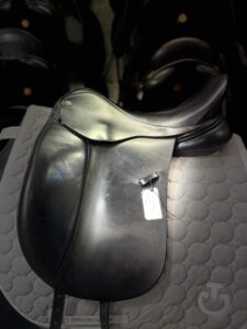 Frank Baines 17”/m 1300€